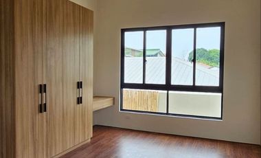 𝐁𝐫𝐚𝐧𝐝 𝐍𝐞𝐰 𝐒𝐢𝐧𝐠𝐥𝐞-𝐃𝐞𝐭𝐚𝐜𝐡𝐞𝐝 𝐇𝐨𝐮𝐬𝐞 𝐅𝐨𝐫 𝐒𝐚𝐥𝐞