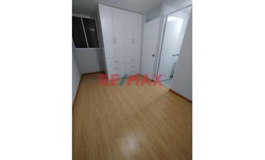 Alquiler De Departamento En Quinto Piso Con Ascensor//ID: 1150428