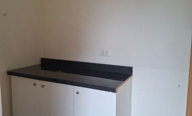 Acogedora oficina en centro de Santiago.