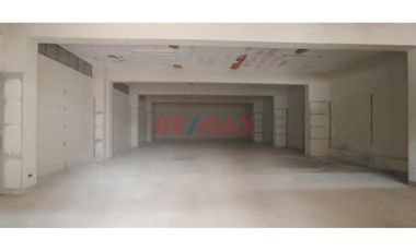 Venta De Casa Con Almacen En Paita Baja//ID:1133475
