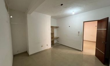 CASA EN VENTA DE 1 NIVEL EN LA SM 101