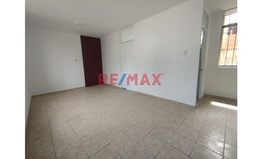 Venta De Departamento En Primer Piso Urb.Tallanes//ID:1139894