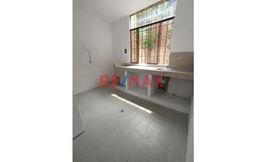 Venta De Departamento En Primer Piso Urb.Tallanes//ID:1139894