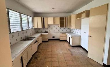 For Sale in Magallañes Village,Makati City