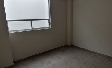SE RENTA DEPARTAMENTO EN PLANTA BAJA EDIFICIO CON TERRAZA, COLONIA LAS BRISAS PUEBLA