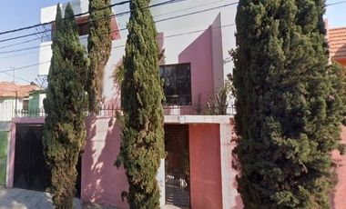 Casas en venta en  Bosques de Aragón, Nezahualcóyotl, Estado de México