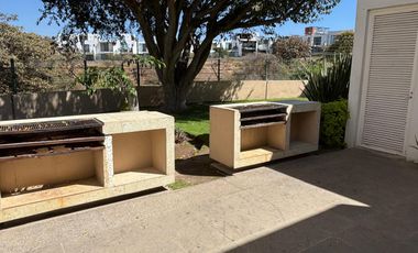 Altavista Zapopan Casa en Venta en Coto con Alberca