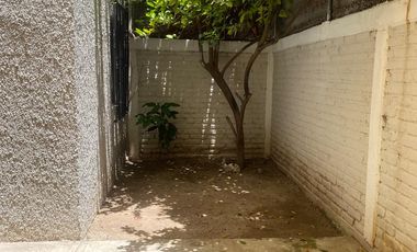 RENTO CASA EN SAN JERONIMO