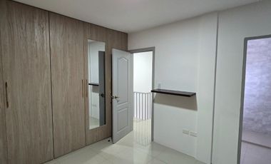 ¡Vendo Casa Villa España 2 - Con Garita 24/7 - Av. Narcisa de Jesús - 2 plantas!