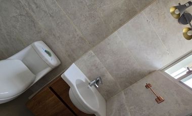 ¡Vendo Casa Villa España 2 - Con Garita 24/7 - Av. Narcisa de Jesús - 2 plantas!