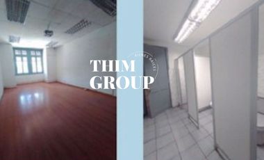 SE ARRIENDA CASA CON GIRO COMERCIAL DE 3 PISOS