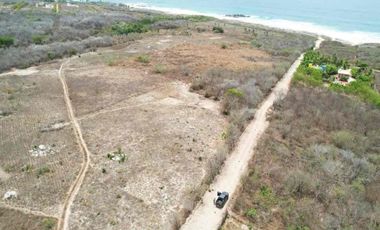 2 Hectáreas en playa santa elena