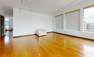 Rento Pent-house - Quito Tenis