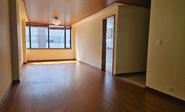 ARRIENDO APARTAMENTO AV PEPE SIERRA