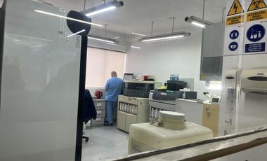 Alquiler de Edificio en Avenida de Jesús María – Ideal Para Centro Médico U Oficinas