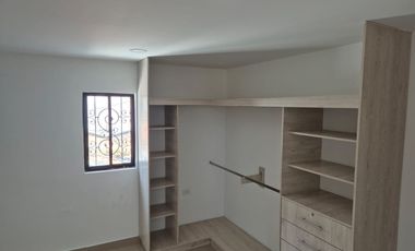 ALQUILO CASA EN LA FLORA