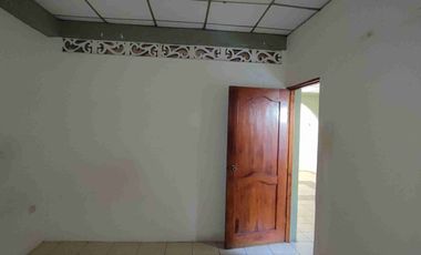 Casa rentera en venta, Sauces 3