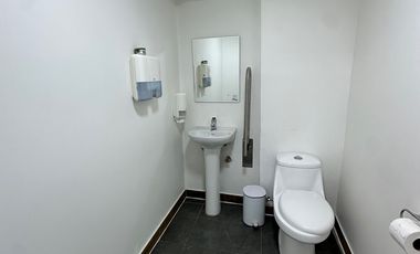 Venta de 2 Locales Comerciales en Recoleta – Gran Potencial