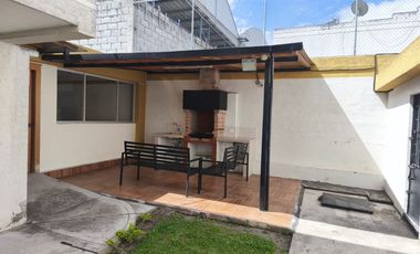 Vendo casa en Marianitas, Calderón
