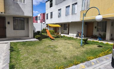Vendo casa en Marianitas, Calderón