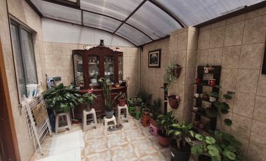 Vendo casa en Marianitas, Calderón