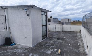 Vendo casa en Marianitas, Calderón