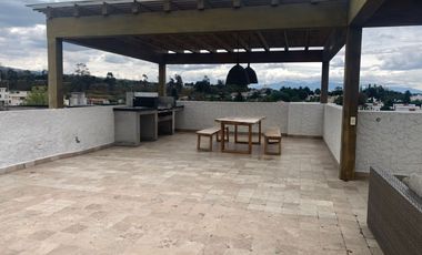 Venta Departamento Cumbaya 2 dormitorios sector Colegio  Menor