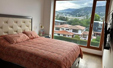 Venta Departamento Cumbaya 2 dormitorios sector Colegio  Menor