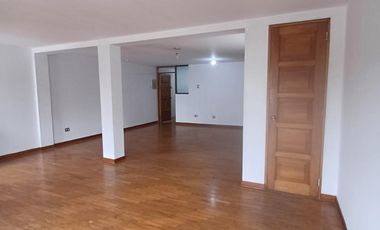 ALQUILO DEPARTAMENTO U OFICINA EN SURCO