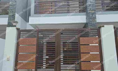 Kingsville Twnhse Infront of SM Masinag/ LRT 2