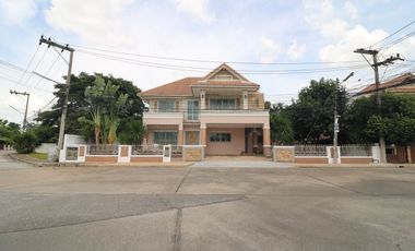 4 Bedroom, 3 Bathroom Stylish Home For Sale in Khon Kaen