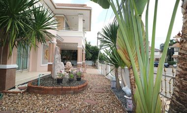 4 Bedroom, 3 Bathroom Stylish Home For Sale in Khon Kaen