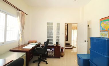 4 Bedroom, 3 Bathroom Stylish Home For Sale in Khon Kaen