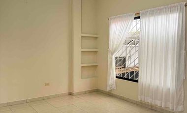URBANOR Suite amplía de Primrra atrás parque empresarial colon