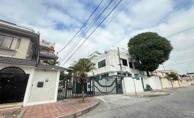 Alborada suite en conjunto privado cerrado