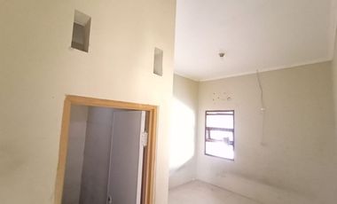 Dijual Rumah Murah SHM Komplek Golf Residence Arcamanik Kota Bandung
