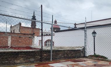 Se renta Habitación (Cuarto - Recamara) en  Casa del Centro Histórico; todos Los Servicios Incluidos