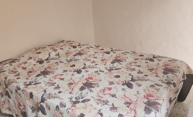 Se renta Habitación (Cuarto - Recamara) en  Casa del Centro Histórico; todos Los Servicios Incluidos