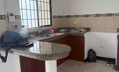 Garzota alquiló Casa con Piscina