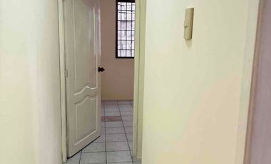 excelente Ubicación Suite 2 cuartos JUNTO A URDESA CDLA QUISQUIS