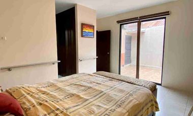 Venta hermosa casa de 1 planta en Ciudad Celeste equipada con agarraderas para adulto mayor.