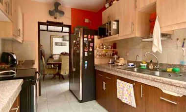 Venta hermosa casa de 1 planta en Ciudad Celeste equipada con agarraderas para adulto mayor.