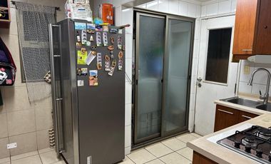 VENDO CASA EN CONDOMINIO EN MAIPU