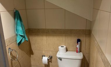 VENDO CASA EN CONDOMINIO EN MAIPU