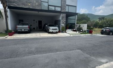 RESIDENCIA EN RENTA, FLOR DE PIEDRA, MONTERREY SUR