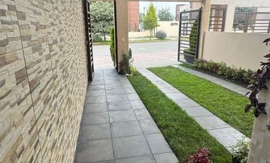 CASA EN VENTA MODELO OLIVO UBICADA EN EL FRACCIONAMIENTO LA FLORIDA II