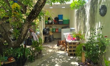 En ESQUINA SE VENDE CASA, COL. EJIDAL DE PLAYA DEL CARMEN, Q. ROO, A 8 MINUTOS DE LA PLAYA