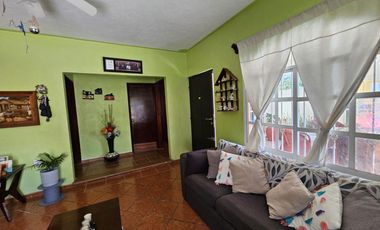 En ESQUINA SE VENDE CASA, COL. EJIDAL DE PLAYA DEL CARMEN, Q. ROO, A 8 MINUTOS DE LA PLAYA