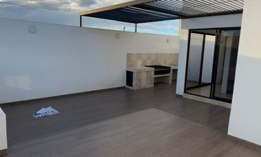 Casa en renta amueblada Fraccionamiento Zibatá Querétaro