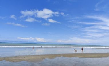 🏢 VENDO CASA ESQUINERA DOS PLANTAS CON TERRAZA - TRES DORMITORIOS - (TONSUPA - Club del Pacífico) $93,000.oo